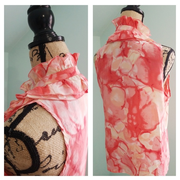 Floral Ruffle Neck Blouse - Picture 3 of 5